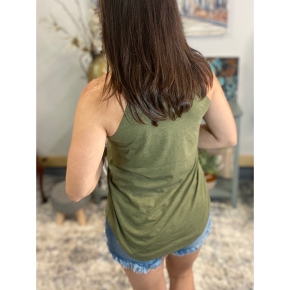 ❤️‍🔥Tri Rocker Tank Floaty Top Army Green 1722 - Picture 10 of 10